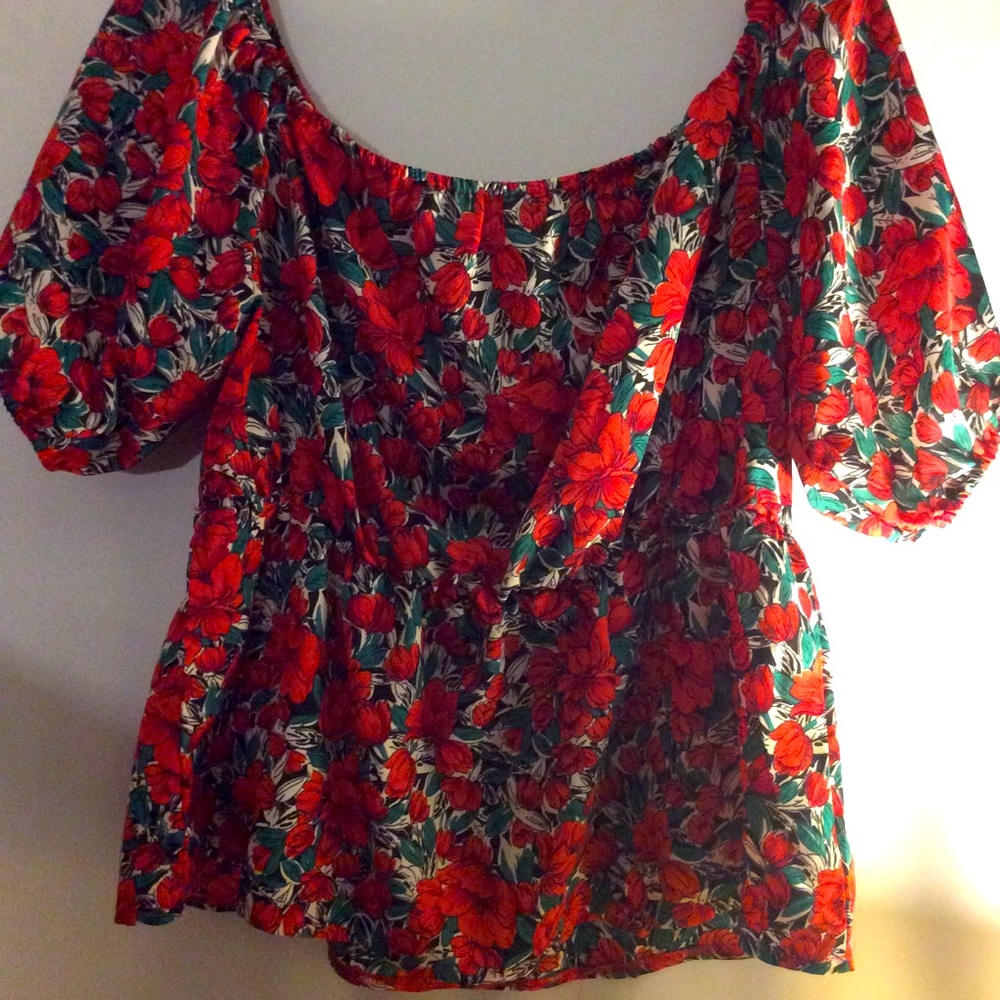 SHEIN Off the Shoulder Red Floral Top 1XL